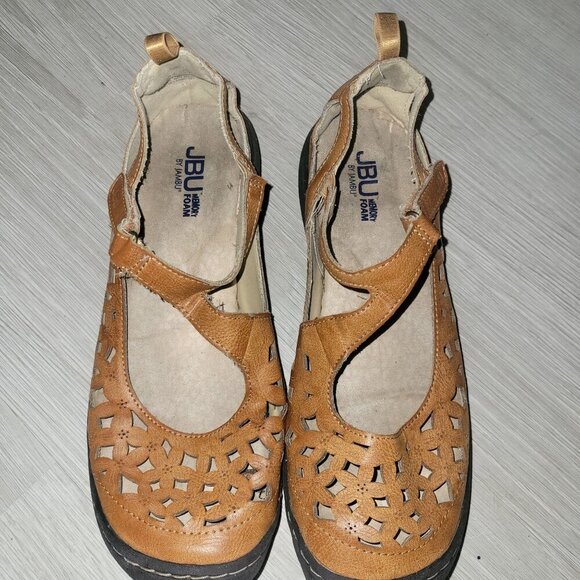 Sold‎ - Picture 2 of 7